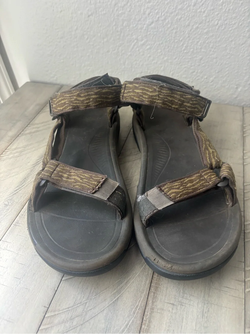 Teva Hurricane XTL Adjustable Brown Outdoor Strappy Sandals Mens size 11